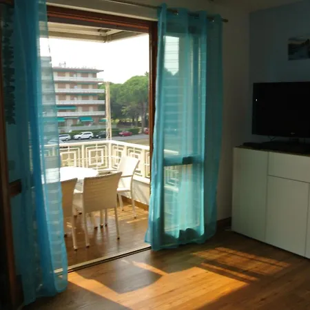 Gardenia 11 Apartment *