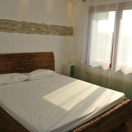 Gardenia 11 Apartment